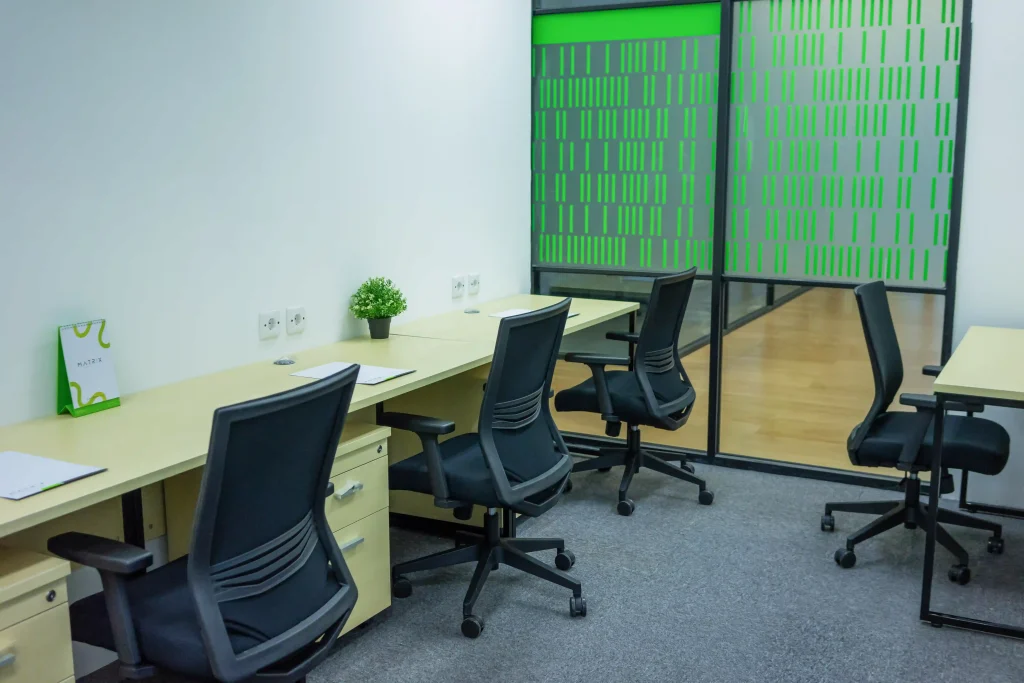 ruang kantor di cibis nine building