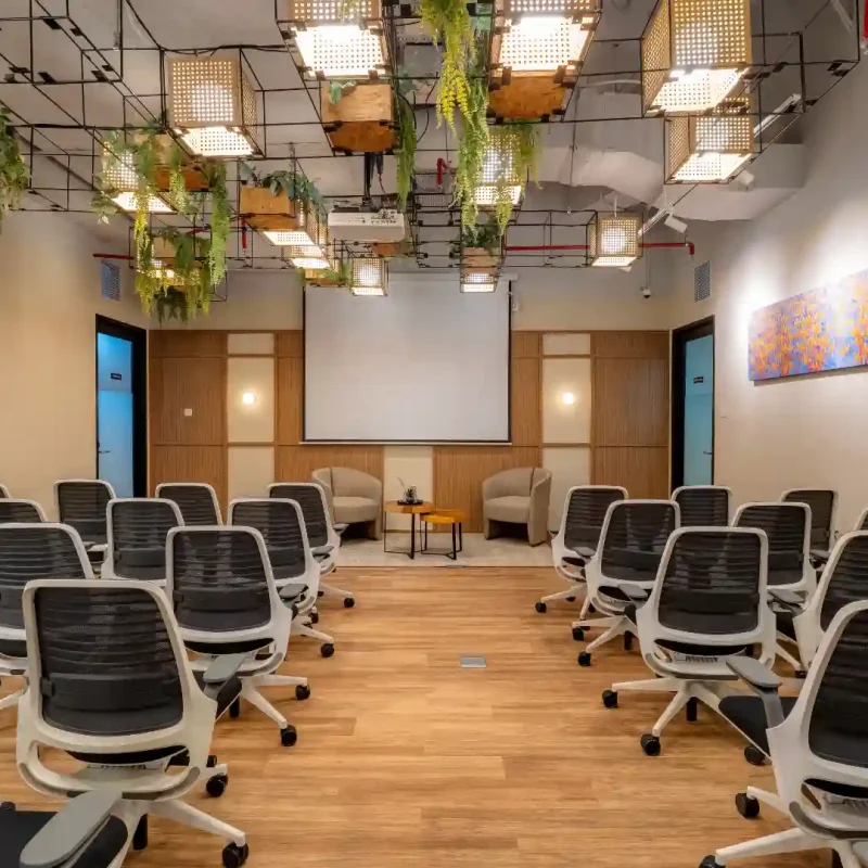 Suasana Meeting room dan event space servio The Plaza